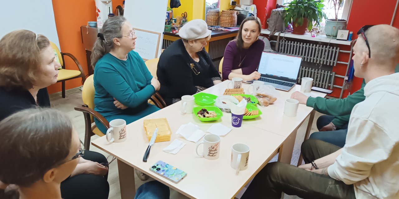 Великий Новгород. Встреча сообщества: права пациентов, психология и ответственное отношение к здоровью в рамках программы ВСП