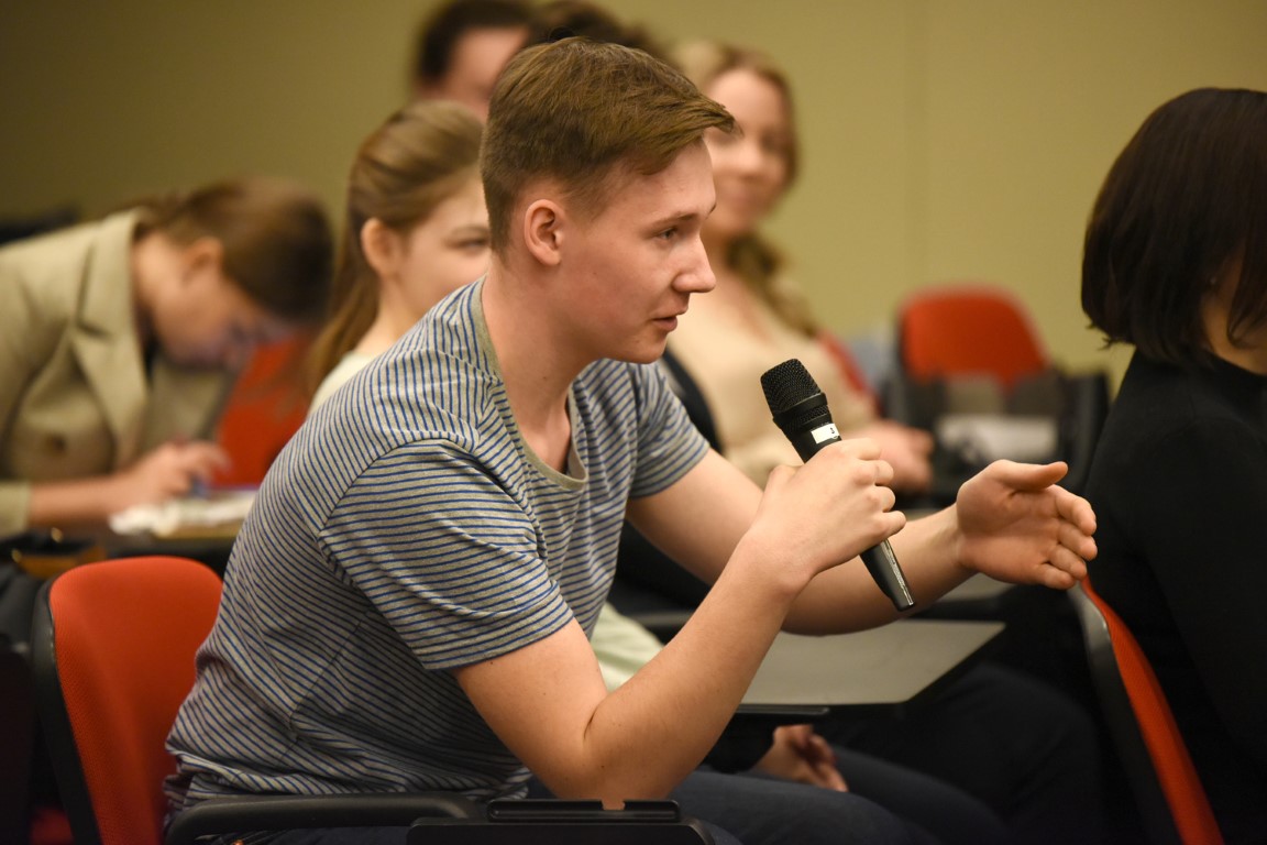 Второй Public talk благотворительного фонда «Дети-бабочки» «Генетическое равноправие»