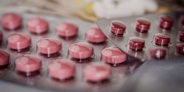 В Минздраве хотят сделать препараты не по назначению более доступными