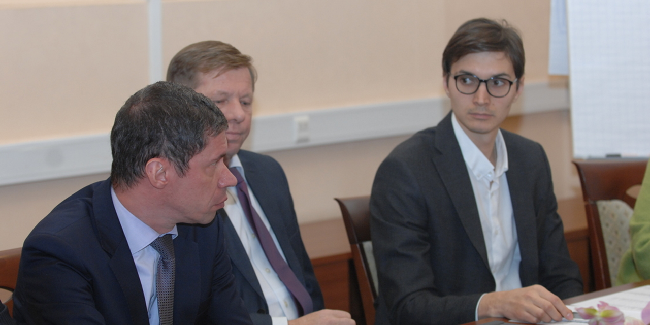 Второе заседание нового состава Общественного совета при Минздраве России