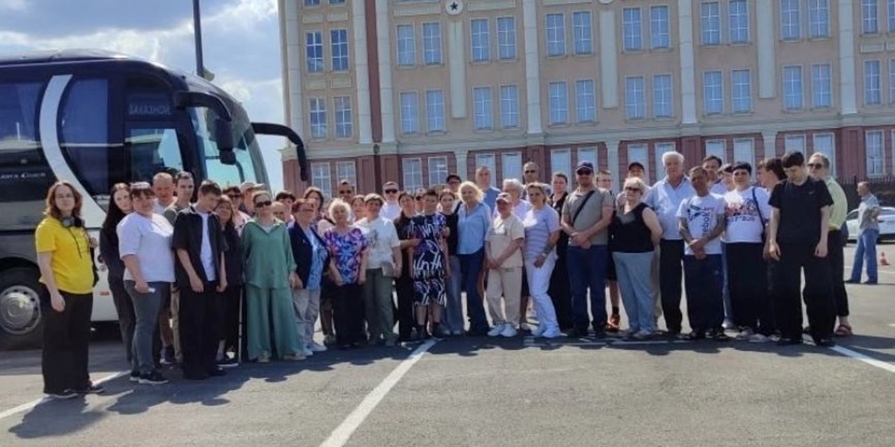 Пациенты диализных центров Свердловской области посетили музейный комплекс в Верхней Пышме
