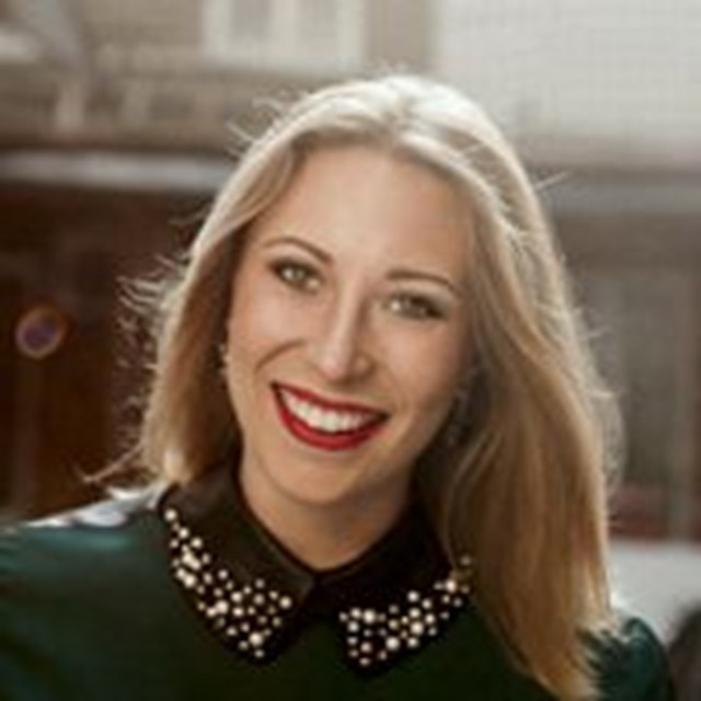 Александра Ендальцева