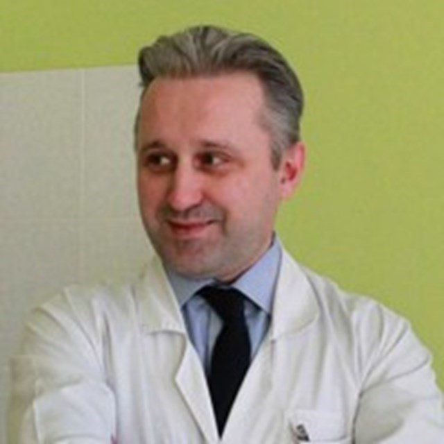 Александр Захаров